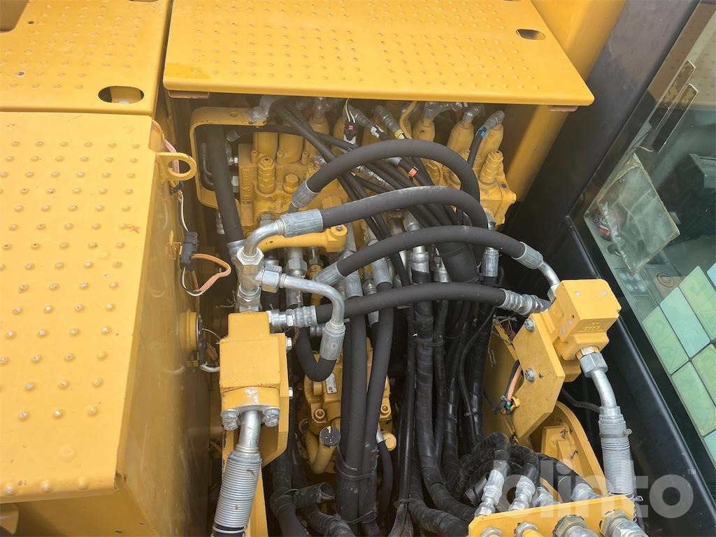 Pásové rýpadlo CAT 312EL: obrázok 36 Pásové rýpadlo CAT 312EL: obrázok 36