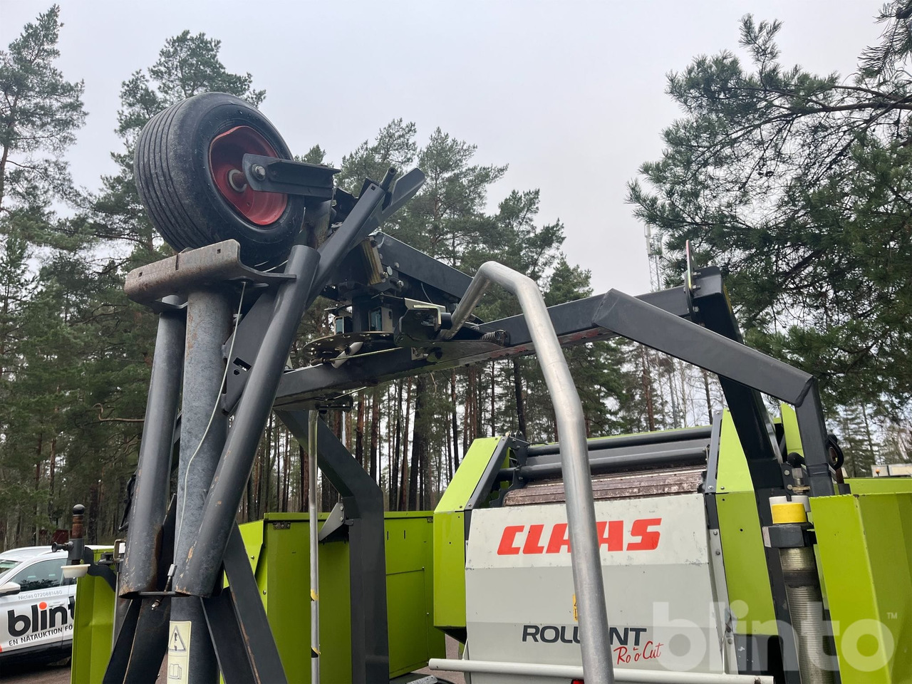 Lis na okrúhle balíky, Obaľovací stroj Claas Rollant 355 Uniwrap: obrázok 33 Lis na okrúhle balíky, Obaľovací stroj Claas Rollant 355 Uniwrap: obrázok 33