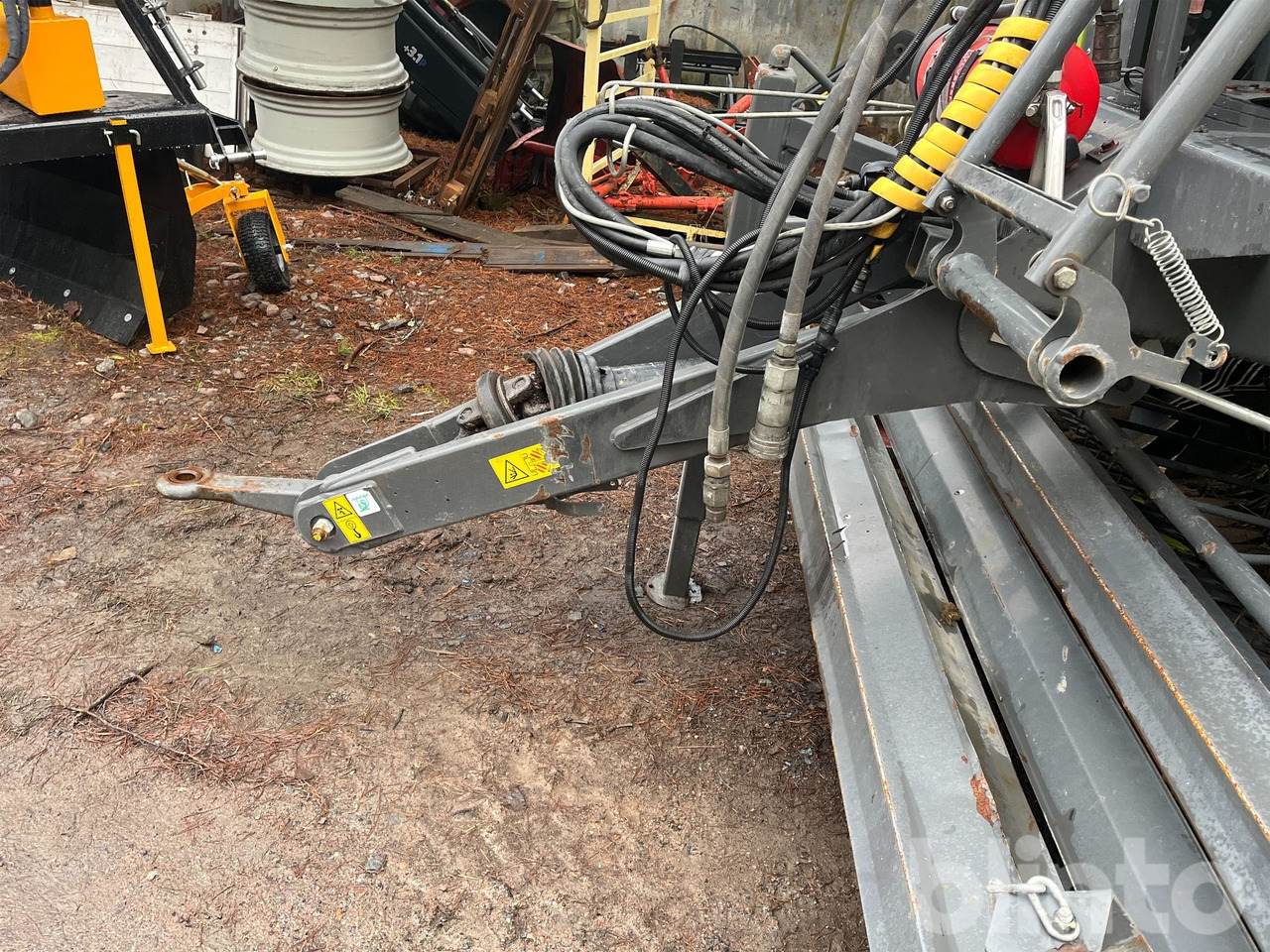 Lis na okrúhle balíky, Obaľovací stroj Claas Rollant 355 Uniwrap: obrázok 13 Lis na okrúhle balíky, Obaľovací stroj Claas Rollant 355 Uniwrap: obrázok 13