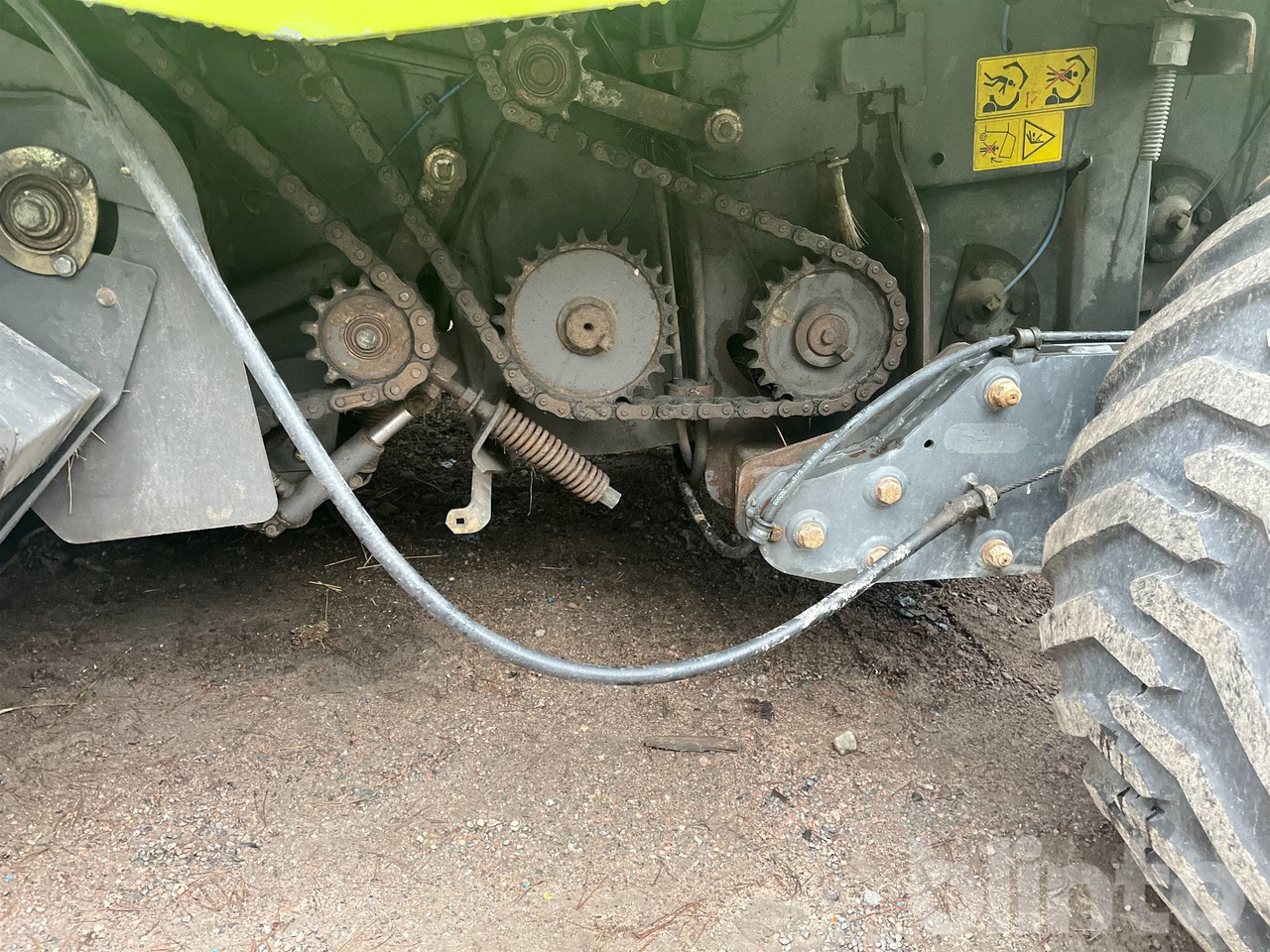 Lis na okrúhle balíky, Obaľovací stroj Claas Rollant 355 Uniwrap: obrázok 40 Lis na okrúhle balíky, Obaľovací stroj Claas Rollant 355 Uniwrap: obrázok 40