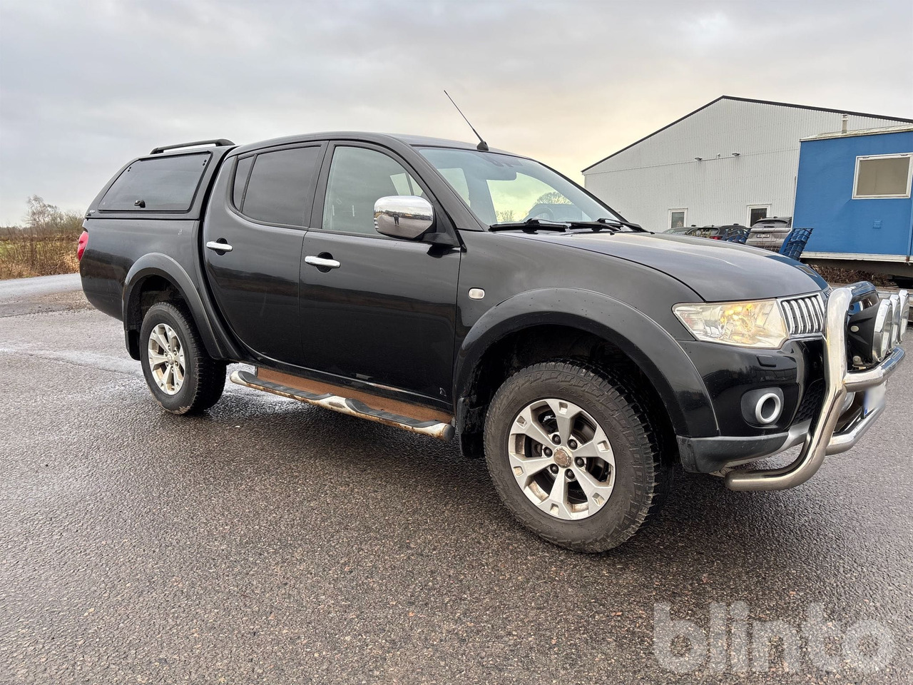 MITSUBISHI L200 DC - Dodávka: obrázok 3 MITSUBISHI L200 DC - Dodávka: obrázok 3