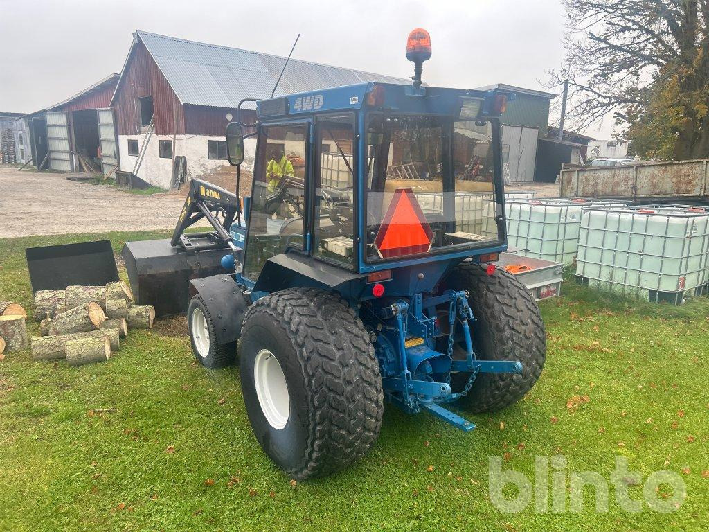 FORD 1910 4WD - Traktor: obrázok 4 FORD 1910 4WD - Traktor: obrázok 4