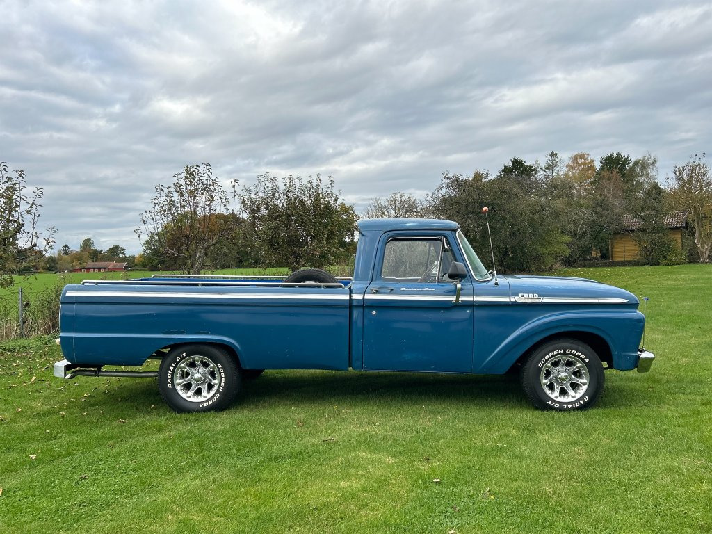 FORD PICKUP - Automobil: obrázok 4 FORD PICKUP - Automobil: obrázok 4