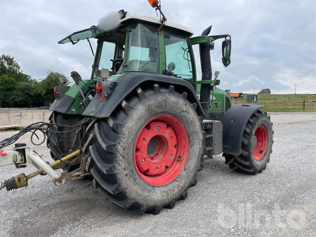 Fendt 820 Vario (2009) - Traktor: obrázok 4 Fendt 820 Vario (2009) - Traktor: obrázok 4