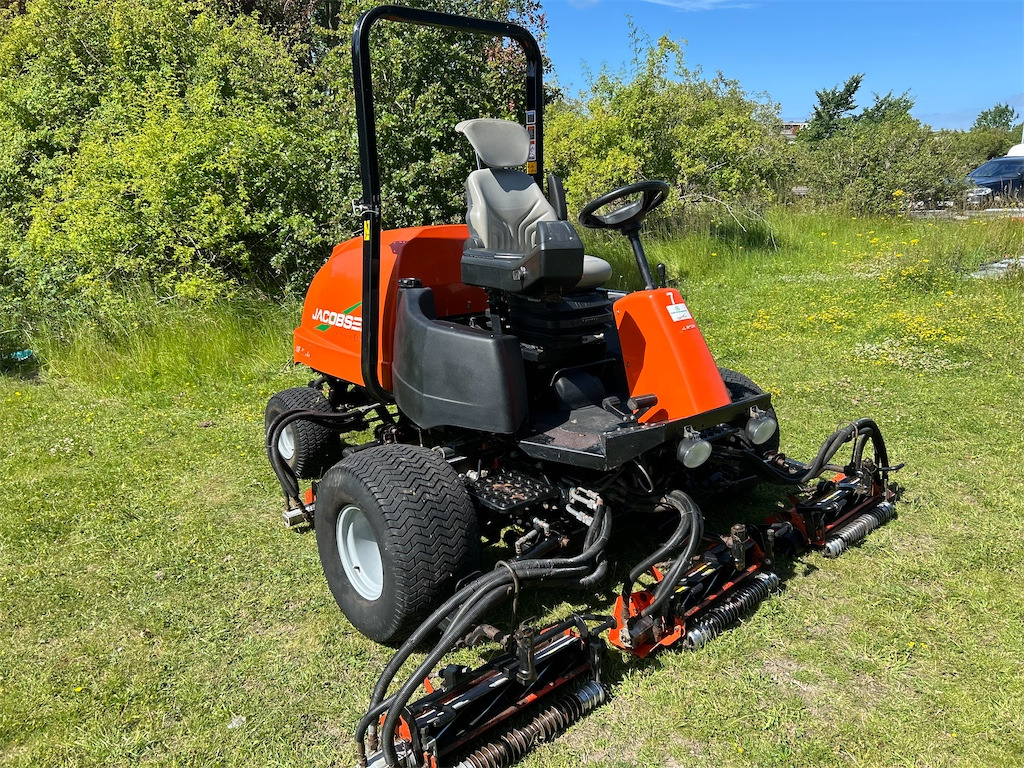 Jacobsen LF550 - Záhradná kosačka: obrázok 5 Jacobsen LF550 - Záhradná kosačka: obrázok 5