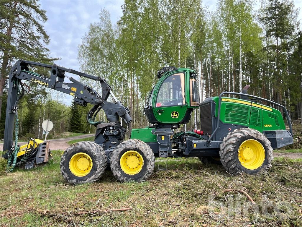 John Deere 1270G 6WD - Lesnícky harvestor: obrázok 1 John Deere 1270G 6WD - Lesnícky harvestor: obrázok 1