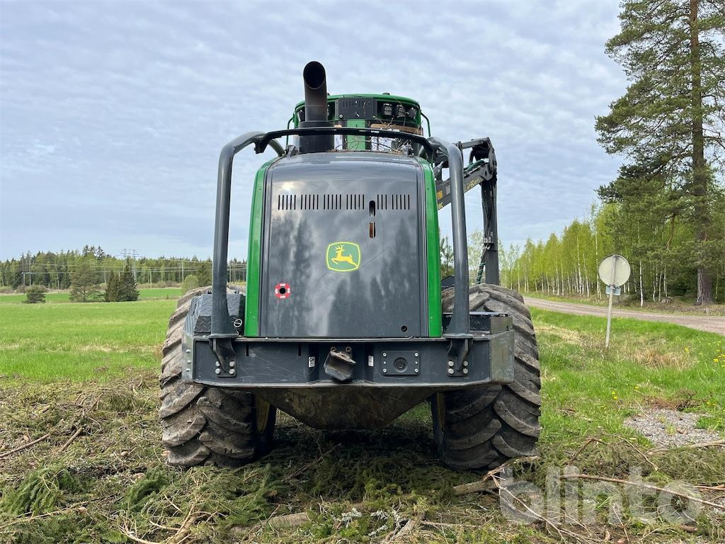 John Deere 1270G 6WD - Lesnícky harvestor: obrázok 4 John Deere 1270G 6WD - Lesnícky harvestor: obrázok 4