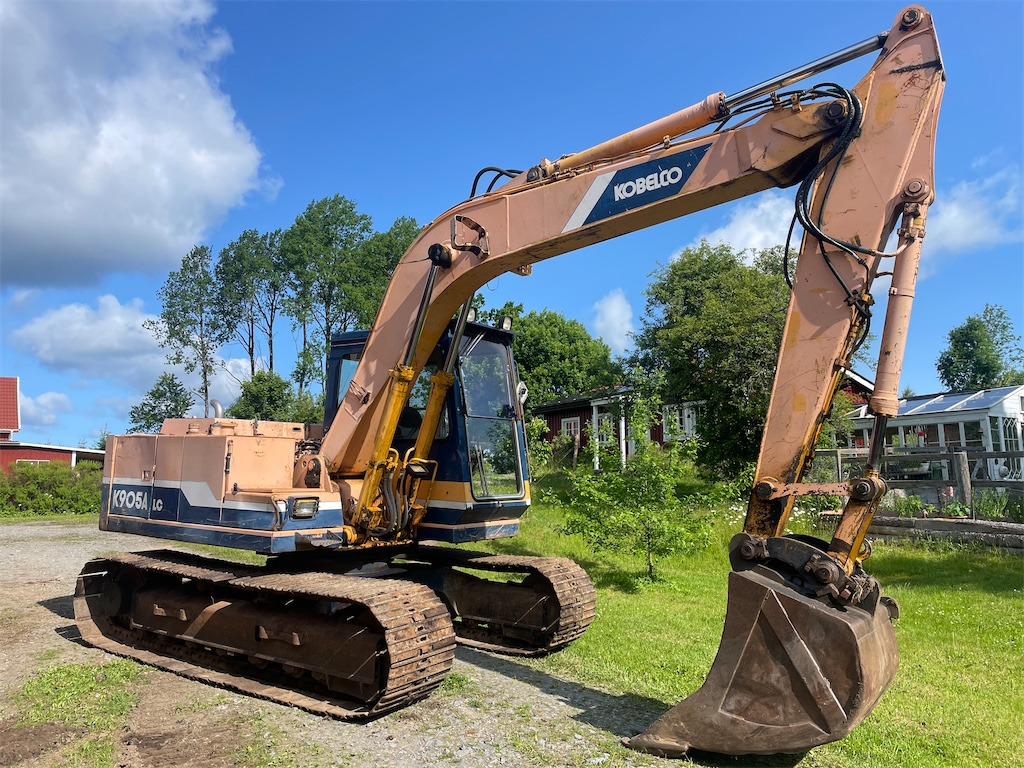 Kobelco K905ALC - Pásové rýpadlo: obrázok 2 Kobelco K905ALC - Pásové rýpadlo: obrázok 2