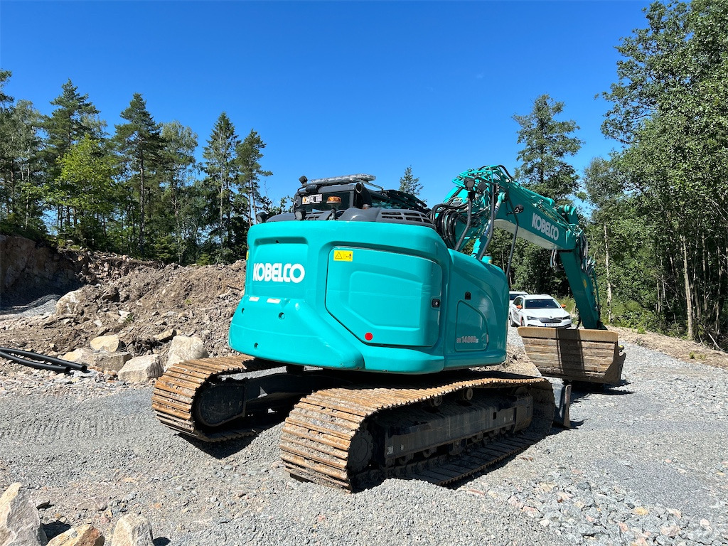 Kobelco SK140SRLC med 2D grävsystem och tillbehör - Pásové rýpadlo: obrázok 3 Kobelco SK140SRLC med 2D grävsystem och tillbehör - Pásové rýpadlo: obrázok 3