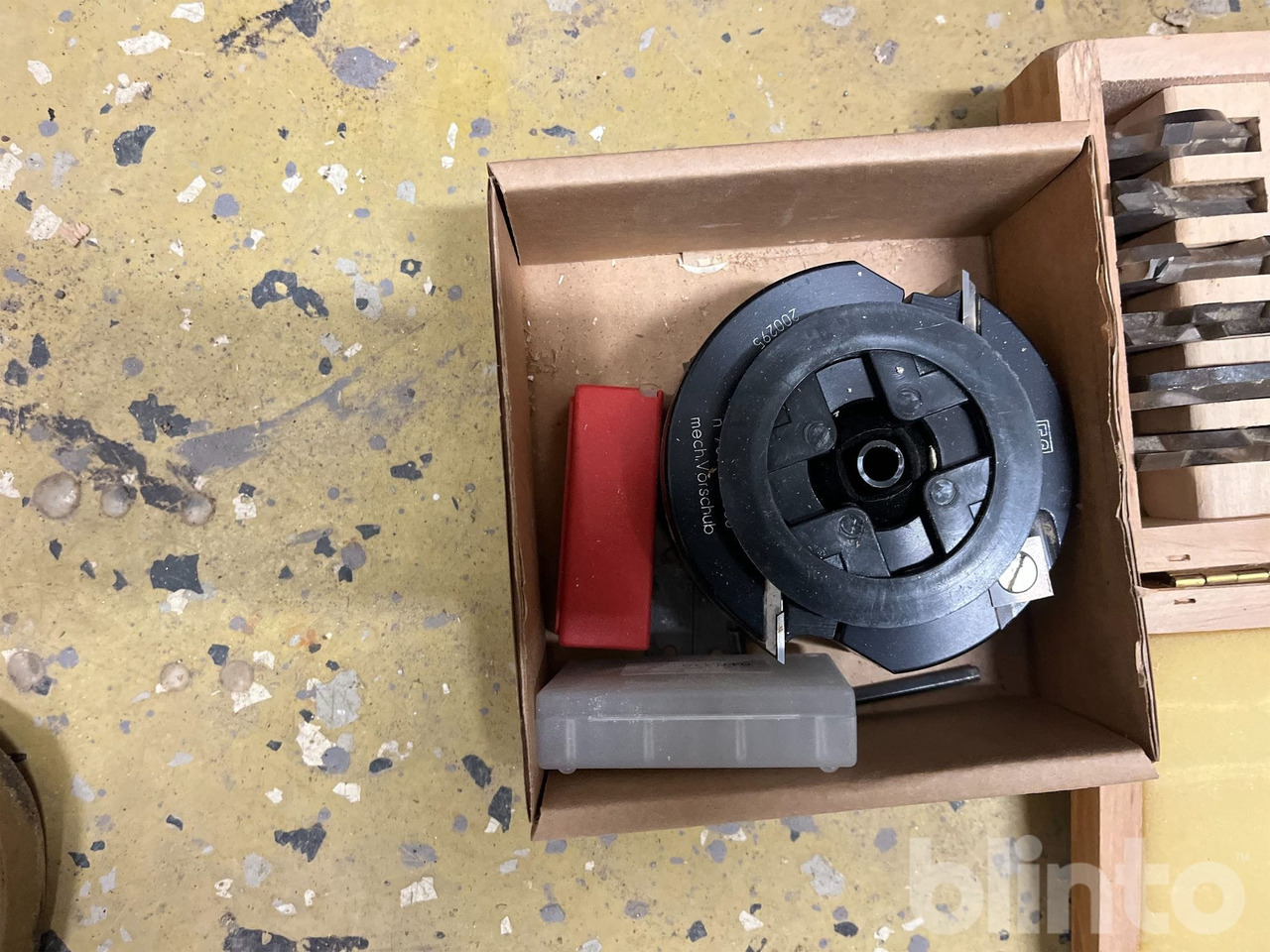 Kovoobrábací stroj Lartigiana FV90: obrázok 29