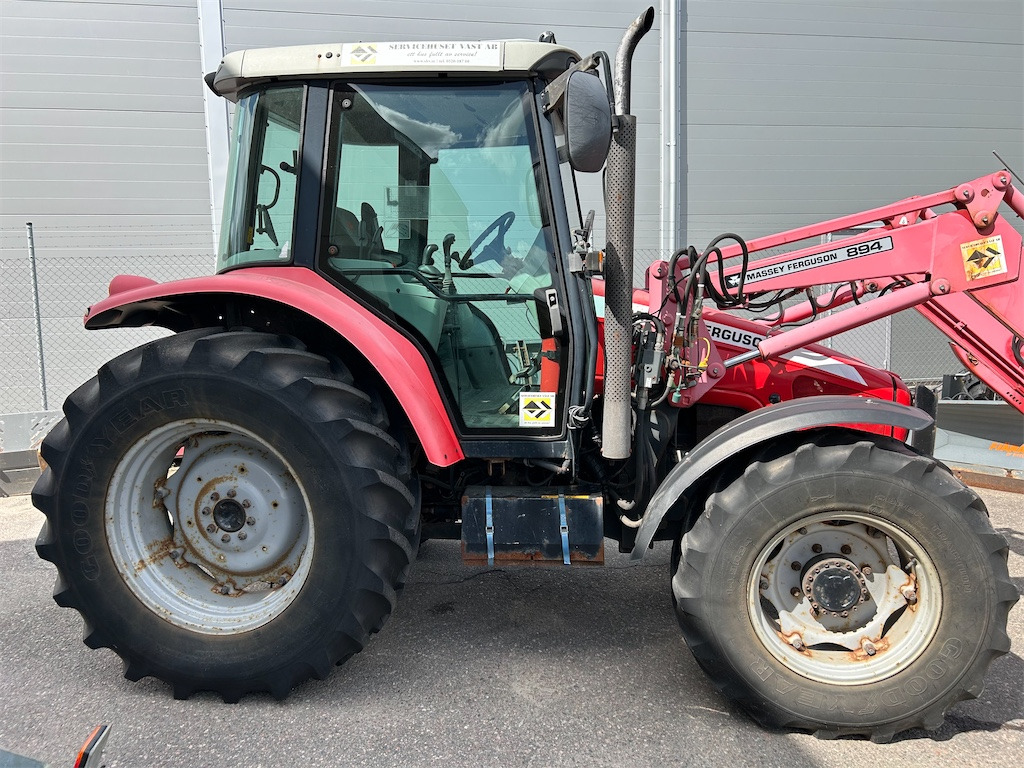 MASSEY FERGUSON 5445-4 - Traktor: obrázok 2 MASSEY FERGUSON 5445-4 - Traktor: obrázok 2