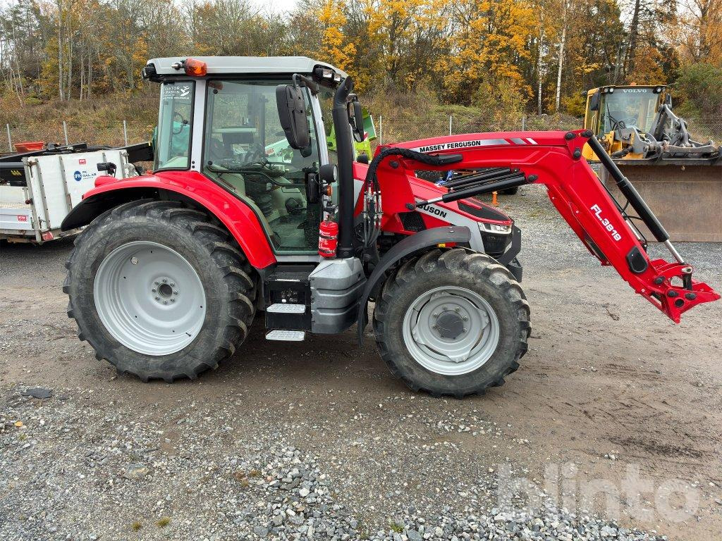 MASSEY FERGUSON - Traktor: obrázok 4 MASSEY FERGUSON - Traktor: obrázok 4