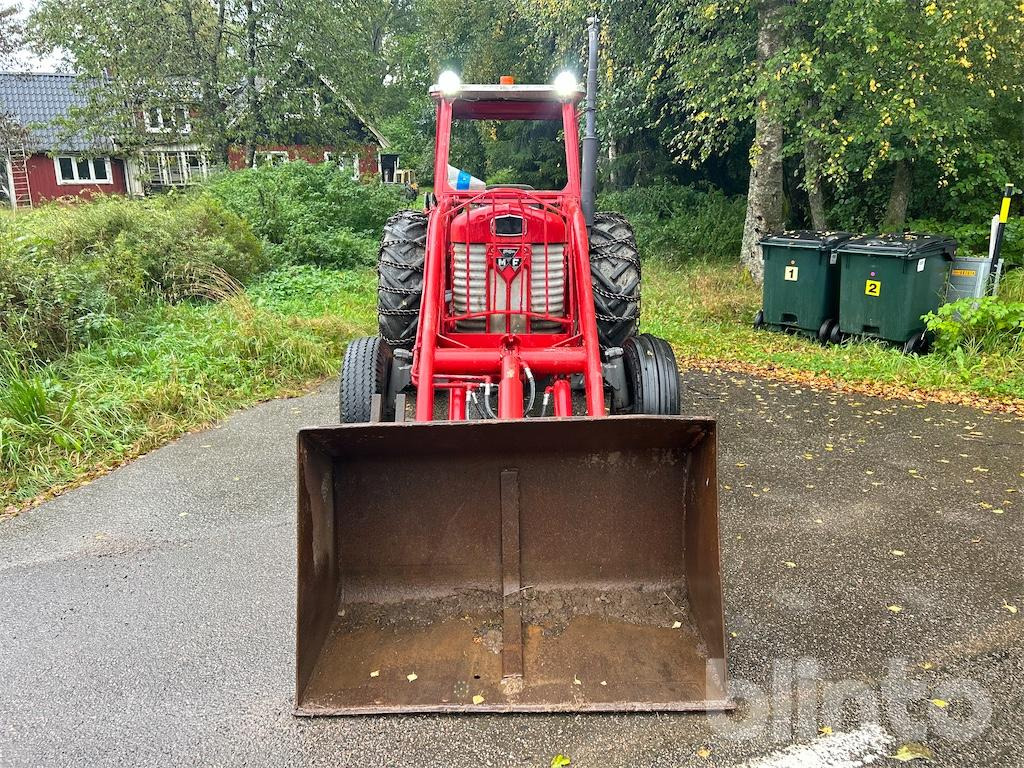 Massey Ferguson 765 - Traktor: obrázok 2 Massey Ferguson 765 - Traktor: obrázok 2