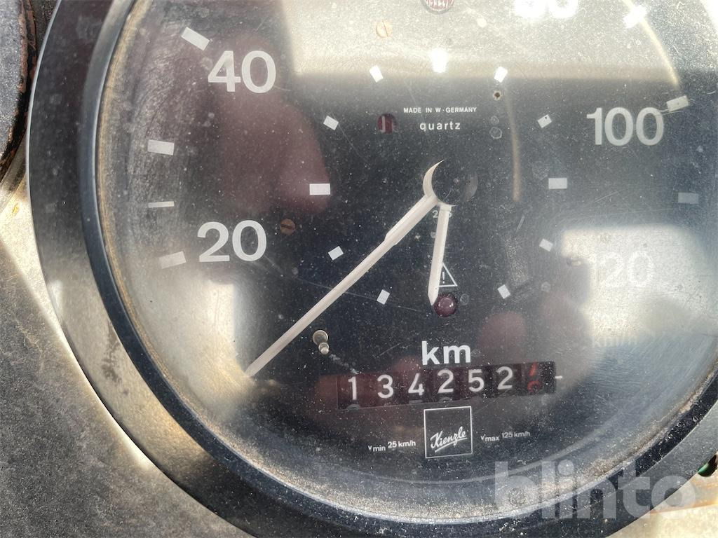 Mercedes Benz Unimog 424 (1981) - Valníkový/ Plošinový nákladný automobil: obrázok 5 Mercedes Benz Unimog 424 (1981) - Valníkový/ Plošinový nákladný automobil: obrázok 5