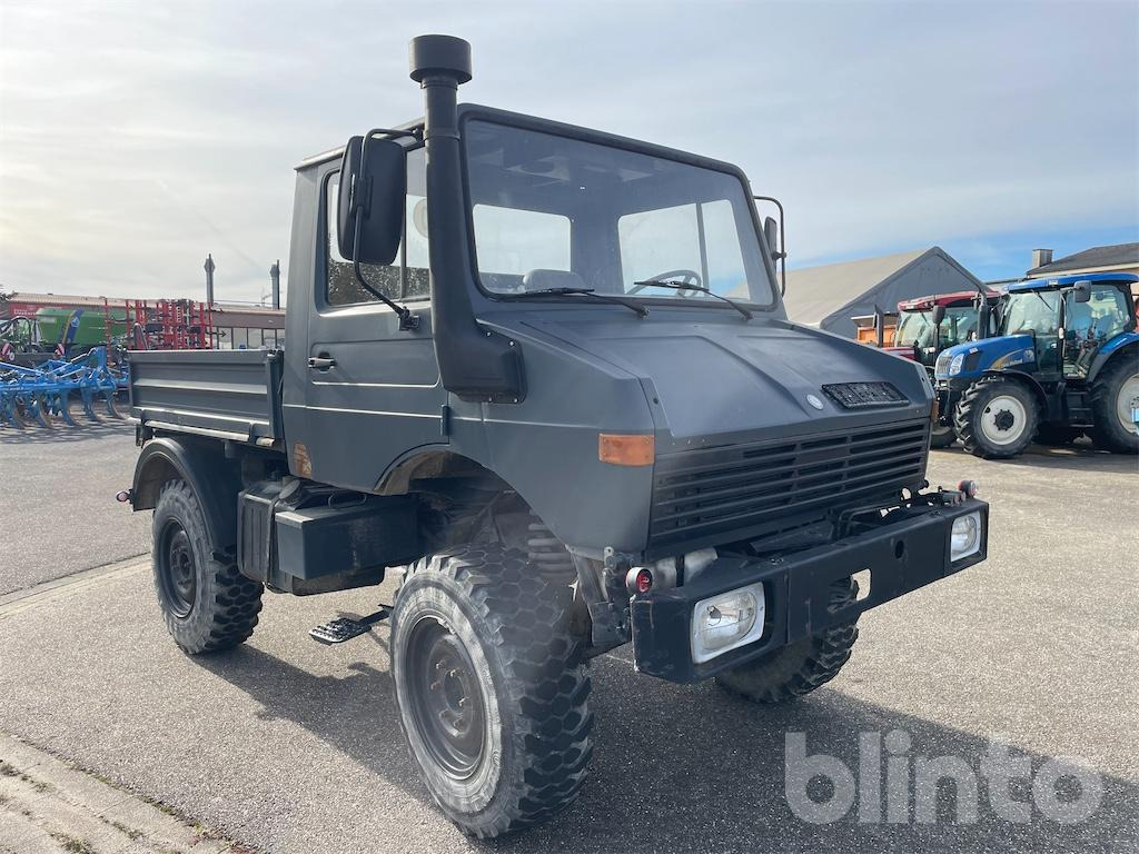 Mercedes Benz Unimog 424 (1981) - Valníkový/ Plošinový nákladný automobil: obrázok 2 Mercedes Benz Unimog 424 (1981) - Valníkový/ Plošinový nákladný automobil: obrázok 2