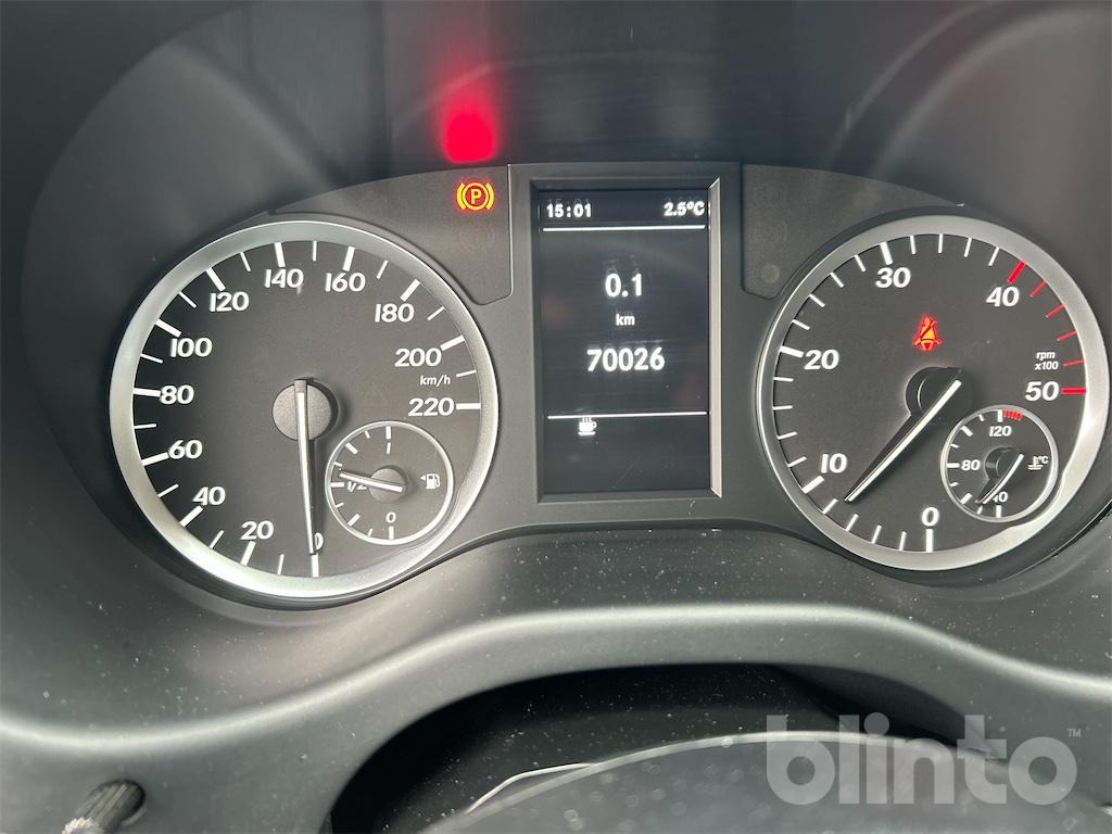 Mercedes-Benz Vito (2017) - Dodávkа s dvojitou kabínou: obrázok 5 Mercedes-Benz Vito (2017) - Dodávkа s dvojitou kabínou: obrázok 5