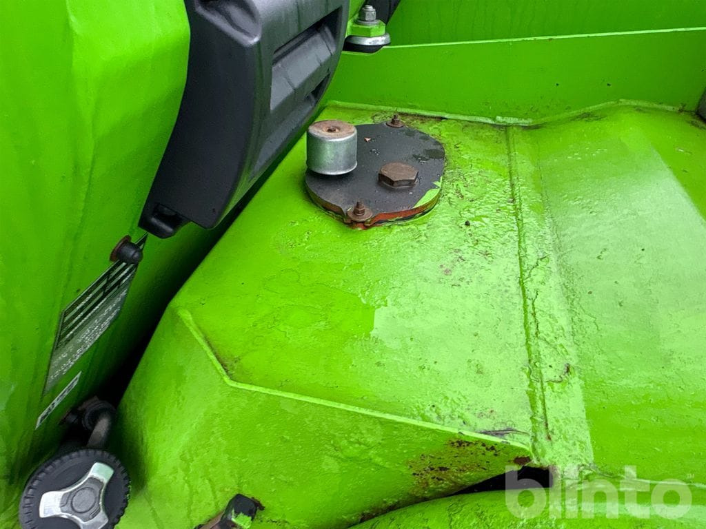 Teleskopický nakladač Merlo P40.17: obrázok 34