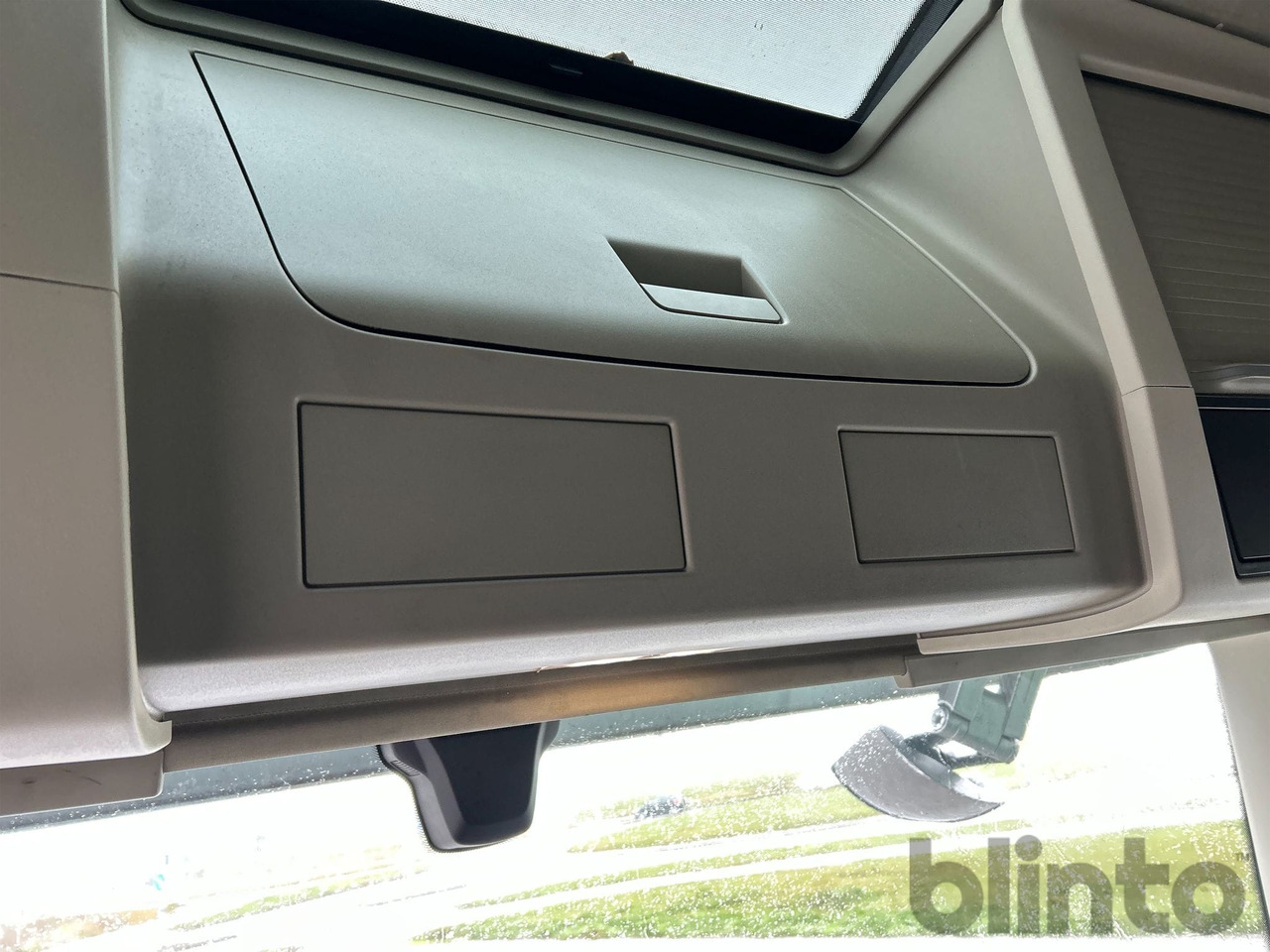 Nákladné auto VOLVO: obrázok 24 Nákladné auto VOLVO: obrázok 24