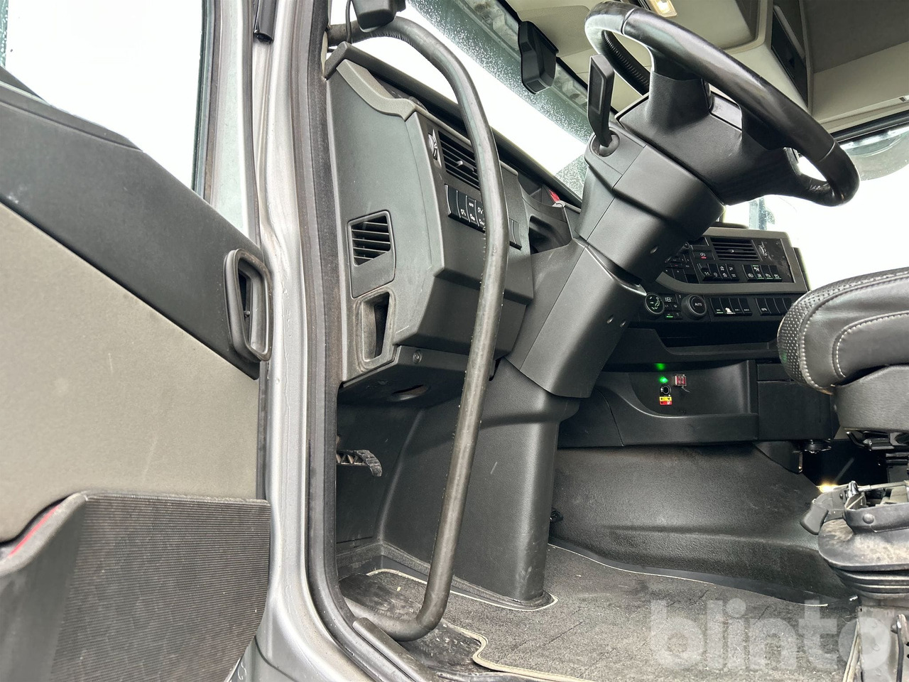 Nákladné auto VOLVO: obrázok 15 Nákladné auto VOLVO: obrázok 15