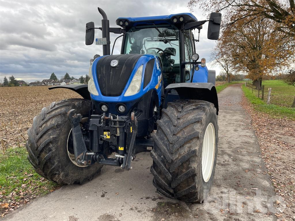 New Holland T7 230 (2018) - Traktor: obrázok 1 New Holland T7 230 (2018) - Traktor: obrázok 1
