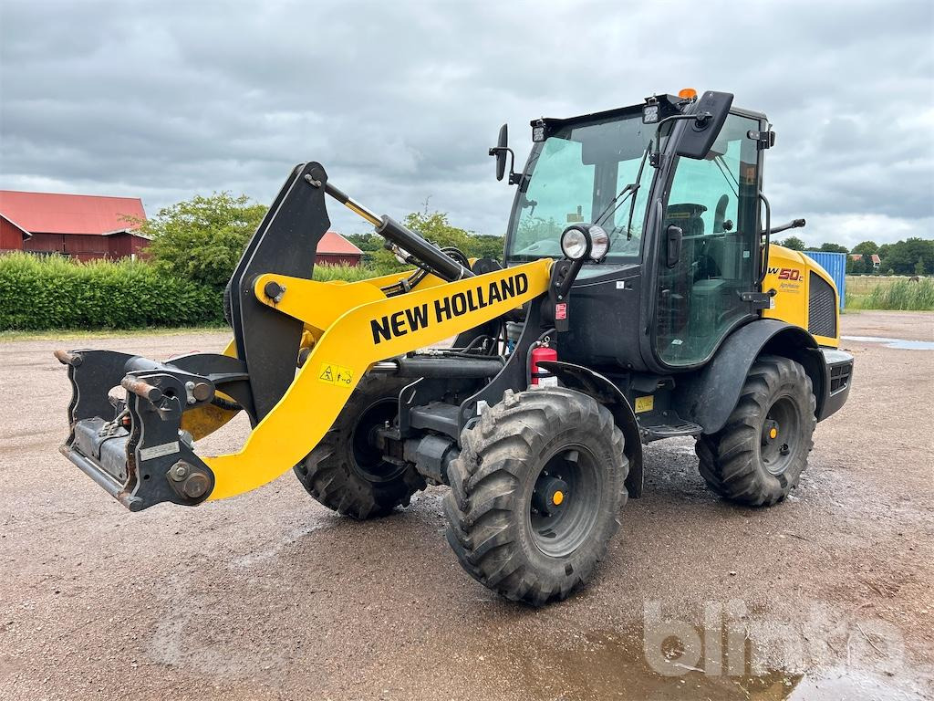 New Holland W50C - 590 timmar - Kolesový nakladač: obrázok 1 New Holland W50C - 590 timmar - Kolesový nakladač: obrázok 1
