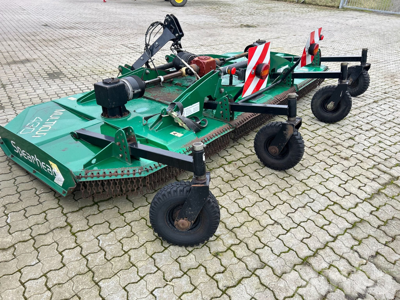 Spearhead Multicut 430 - Kladivkový mulčovač: obrázok 5 Spearhead Multicut 430 - Kladivkový mulčovač: obrázok 5
