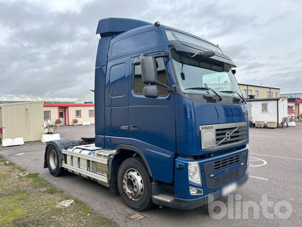 VOLVO FH 4*2 - Ťahač: obrázok 3 VOLVO FH 4*2 - Ťahač: obrázok 3
