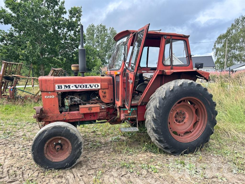 VOLVO-BM T 650 - Traktor: obrázok 1 VOLVO-BM T 650 - Traktor: obrázok 1