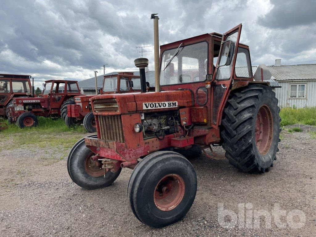 VOLVO-BM T 810 C - Traktor: obrázok 4 VOLVO-BM T 810 C - Traktor: obrázok 4