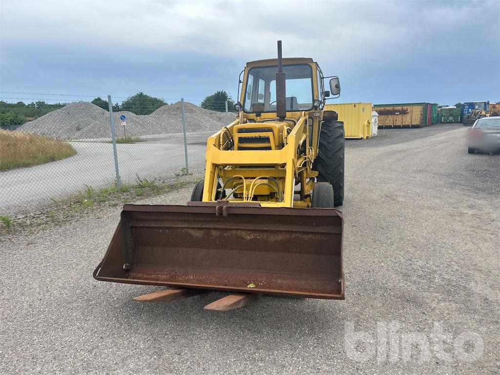 VOLVO BM-T650 I - Industritraktor - 4 Redskap - Traktor: obrázok 3 VOLVO BM-T650 I - Industritraktor - 4 Redskap - Traktor: obrázok 3