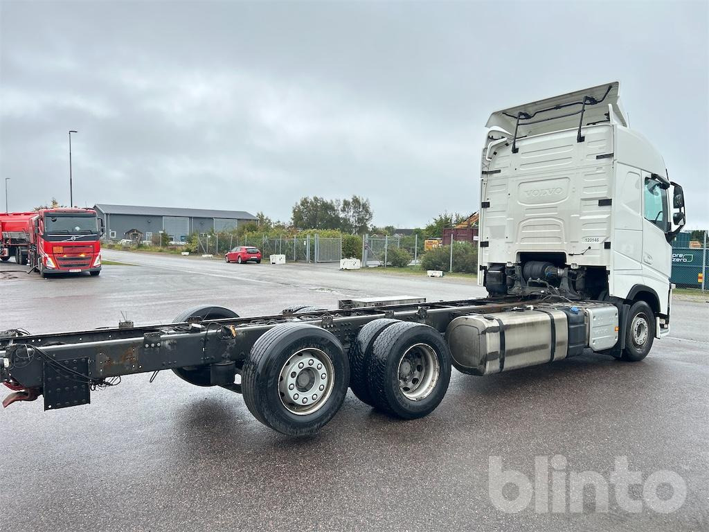VOLVO FH 6x2 - Podvozek s kabinou: obrázok 5 VOLVO FH 6x2 - Podvozek s kabinou: obrázok 5