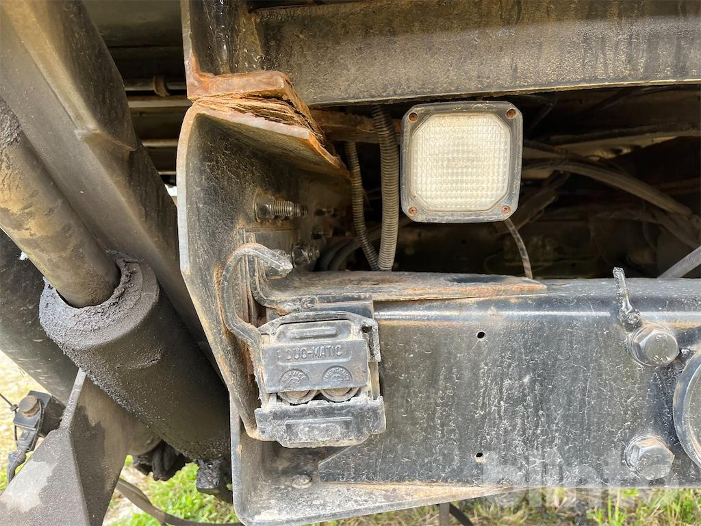 Plachtové nákladné vozidlo VOLVO FL 615 4X2: obrázok 34
