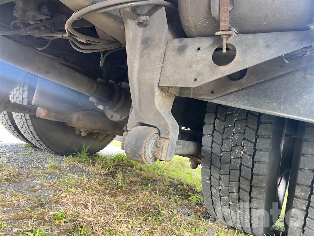 Plachtové nákladné vozidlo VOLVO FL 615 4X2: obrázok 45