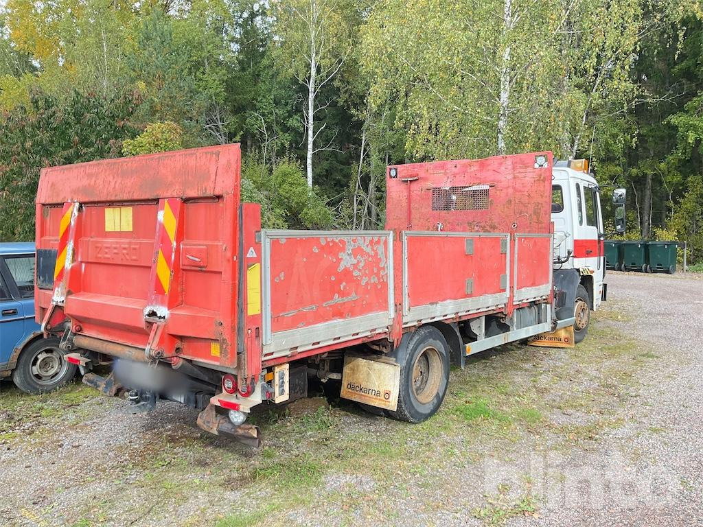 VOLVO FL610 4X2 - Valníkový/ Plošinový nákladný automobil, Auto s hydraulickou rukou: obrázok 3 VOLVO FL610 4X2 - Valníkový/ Plošinový nákladný automobil, Auto s hydraulickou rukou: obrázok 3