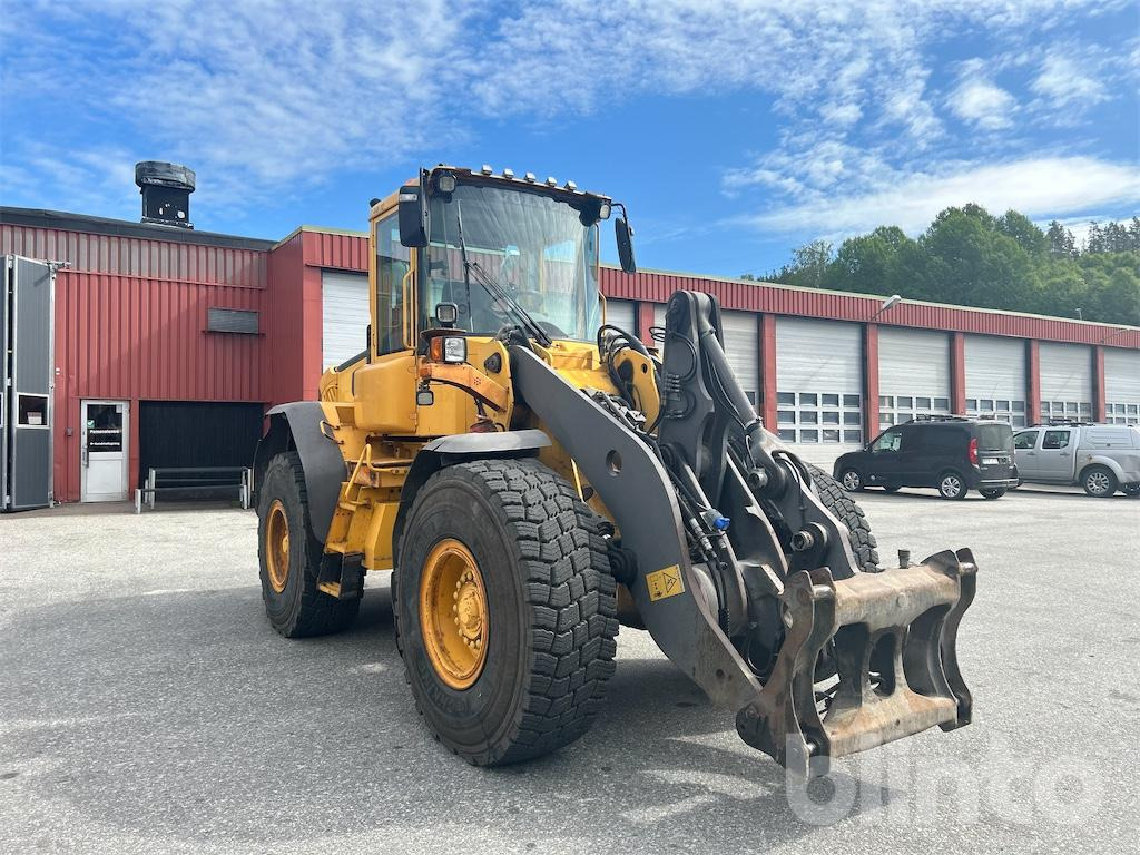 VOLVO L90E - Kolesový nakladač: obrázok 3 VOLVO L90E - Kolesový nakladač: obrázok 3