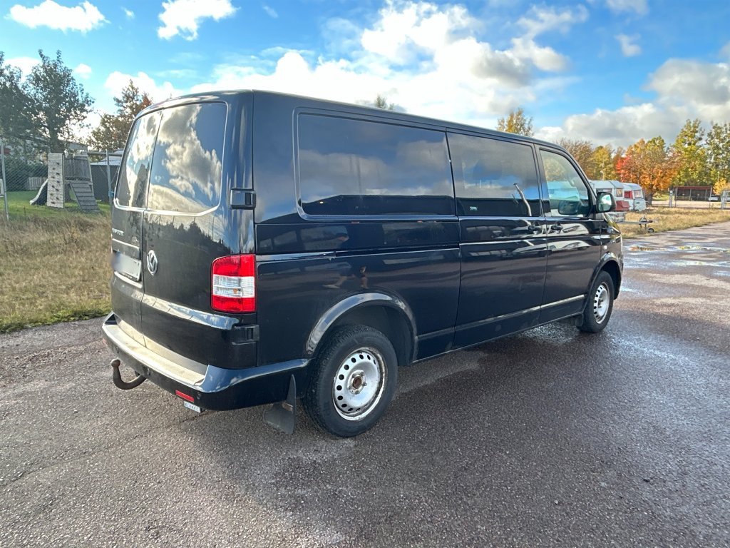 VW KOMBI 2,0 DSG - Dodávkа s dvojitou kabínou: obrázok 5 VW KOMBI 2,0 DSG - Dodávkа s dvojitou kabínou: obrázok 5