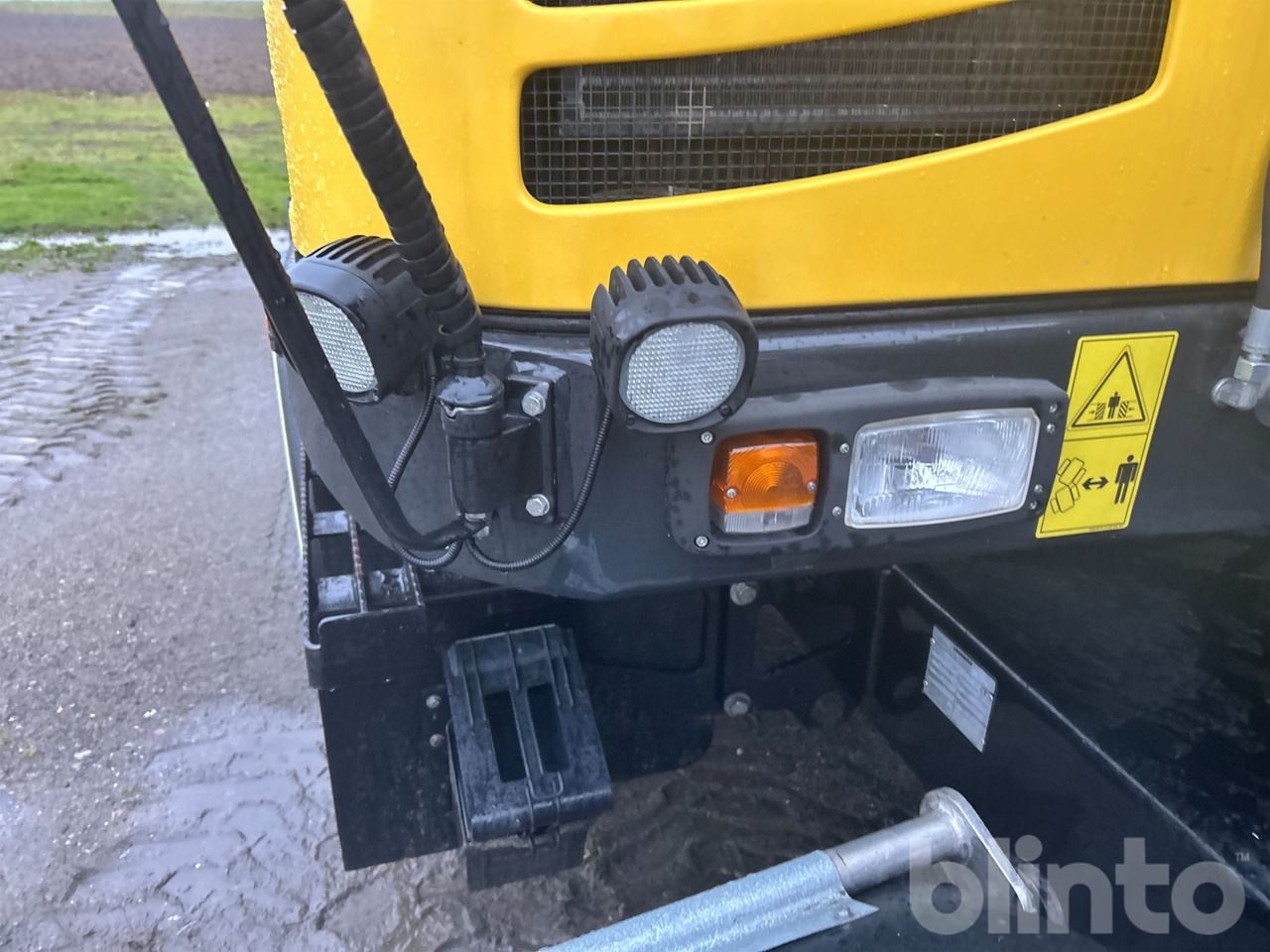 Kolesové rýpadlo Yanmar B95W - Tippvagn - Tiltrotator - 6 Redskap: obrázok 45