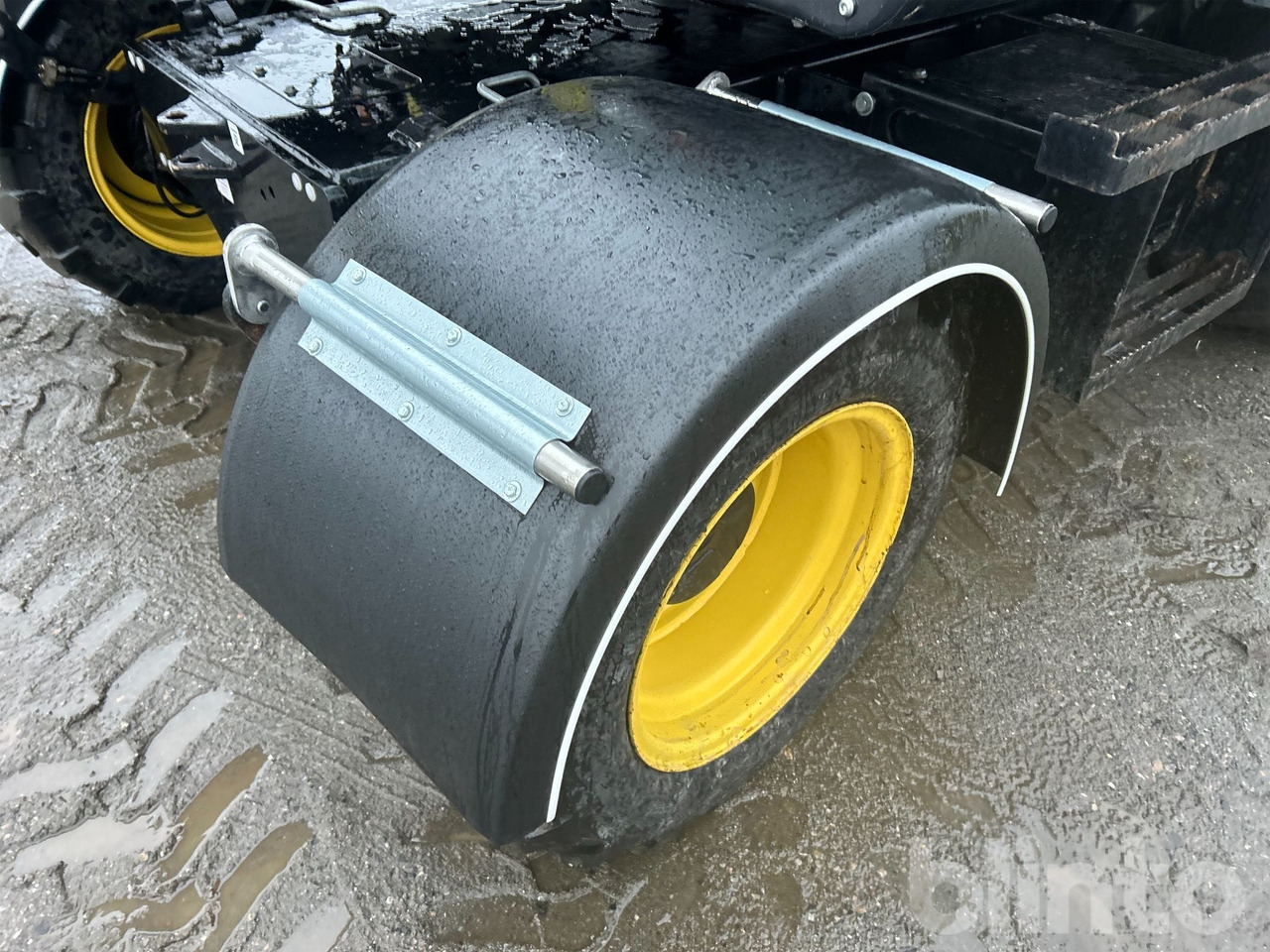 Kolesové rýpadlo Yanmar B95W - Tippvagn - Tiltrotator - 6 Redskap: obrázok 11