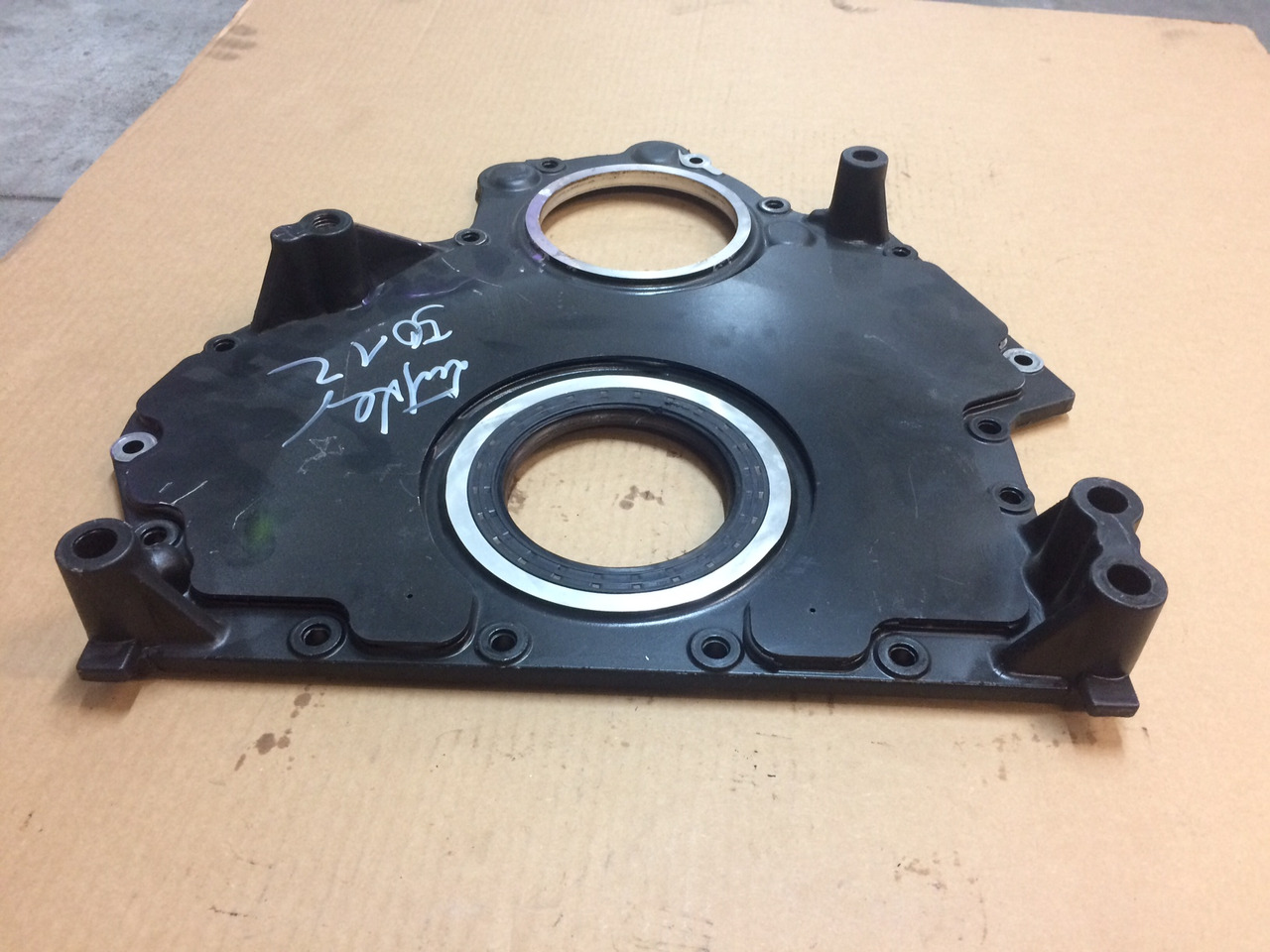 COPERCHIO BASAMENTO MAN 51015015025 - Kľuková skriňa pre Nákladné auto: obrázok 4 COPERCHIO BASAMENTO MAN 51015015025 - Kľuková skriňa pre Nákladné auto: obrázok 4
