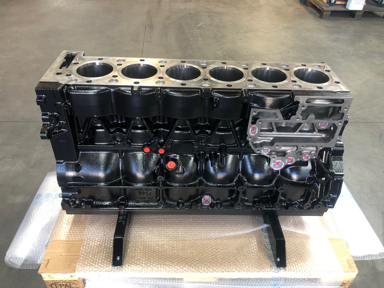 KIT BASAMENTO + ALBERO MOTORE - MAN D2676 EURO6C - Kľuková skriňa pre Nákladné auto: obrázok 4 KIT BASAMENTO + ALBERO MOTORE - MAN D2676 EURO6C - Kľuková skriňa pre Nákladné auto: obrázok 4