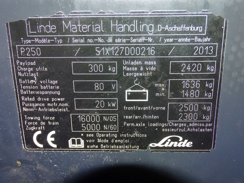 Linde P250 - Elektricky tahač: obrázok 5 Linde P250 - Elektricky tahač: obrázok 5