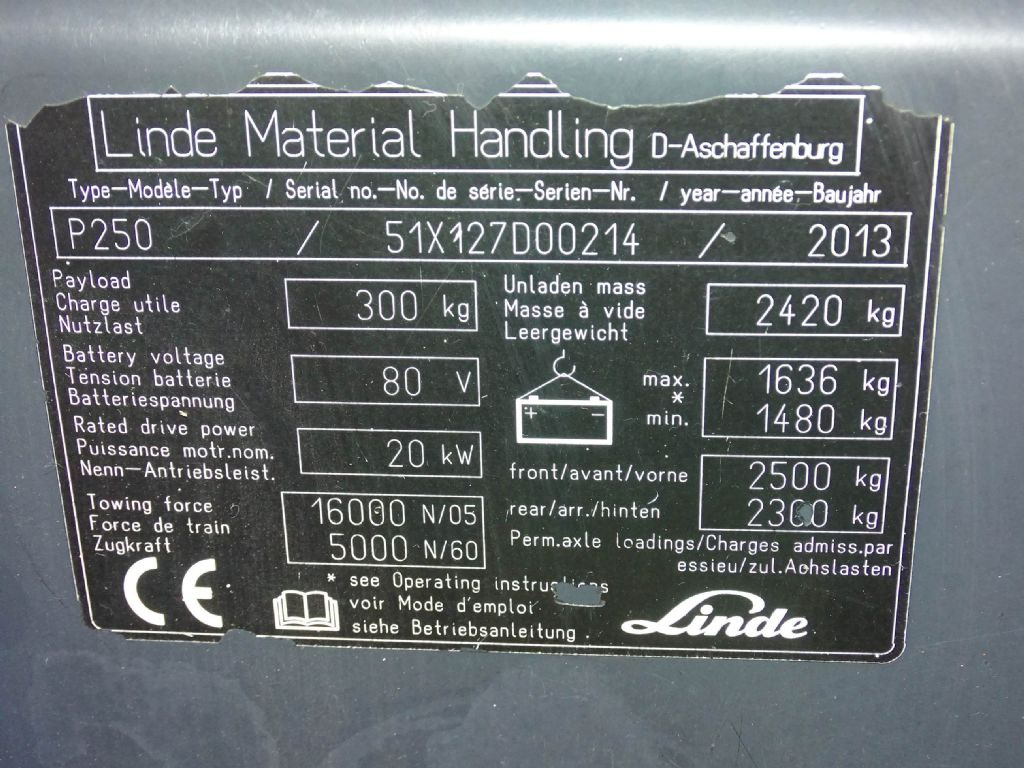 Linde P250 - Elektricky tahač: obrázok 5 Linde P250 - Elektricky tahač: obrázok 5