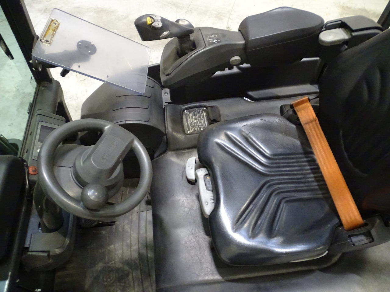 Mitsubishi AG2N1L20Q - Elektrický vysokozdvižný vozík: obrázok 3 Mitsubishi AG2N1L20Q - Elektrický vysokozdvižný vozík: obrázok 3