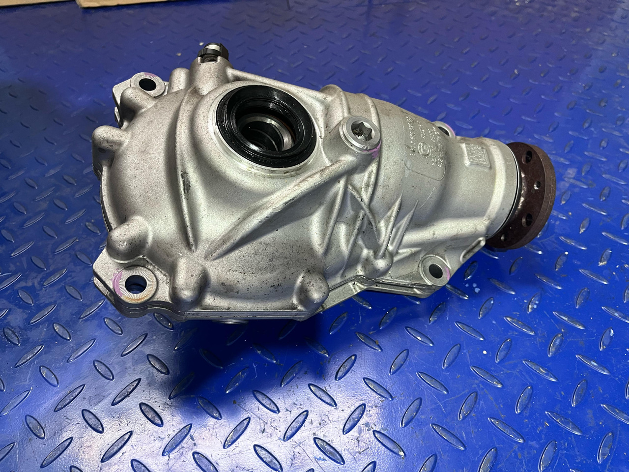 BMW Diferential Fata BMW 7600991 - Diferenciál pre Nákladné auto: obrázok 3 BMW Diferential Fata BMW 7600991 - Diferenciál pre Nákladné auto: obrázok 3