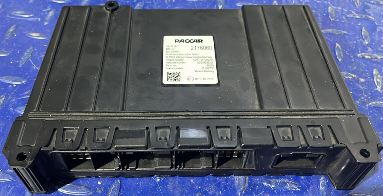 DAF XF CF VECU Control Unit Module 2176060 - Riadiaca jednotka: obrázok 1 DAF XF CF VECU Control Unit Module 2176060 - Riadiaca jednotka: obrázok 1