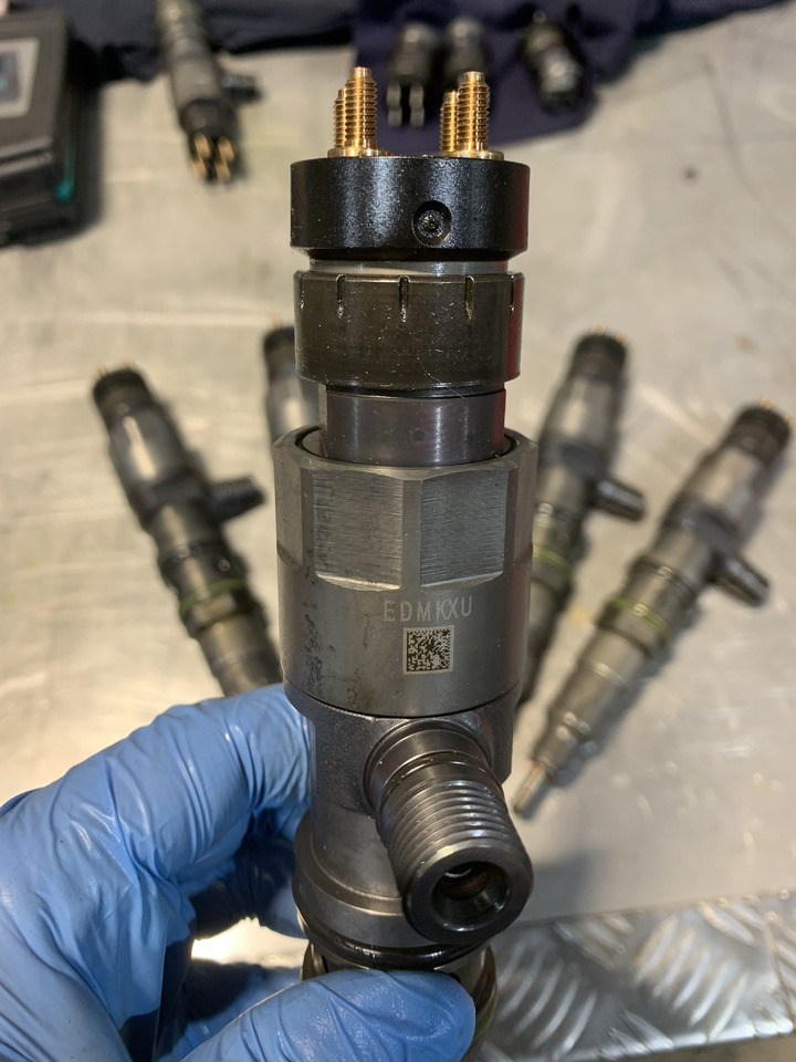 Injectors Detroit Diesel DD15 A4710700887 0445120386 - Vstrekovač pre Nákladné auto: obrázok 2 Injectors Detroit Diesel DD15 A4710700887 0445120386 - Vstrekovač pre Nákladné auto: obrázok 2