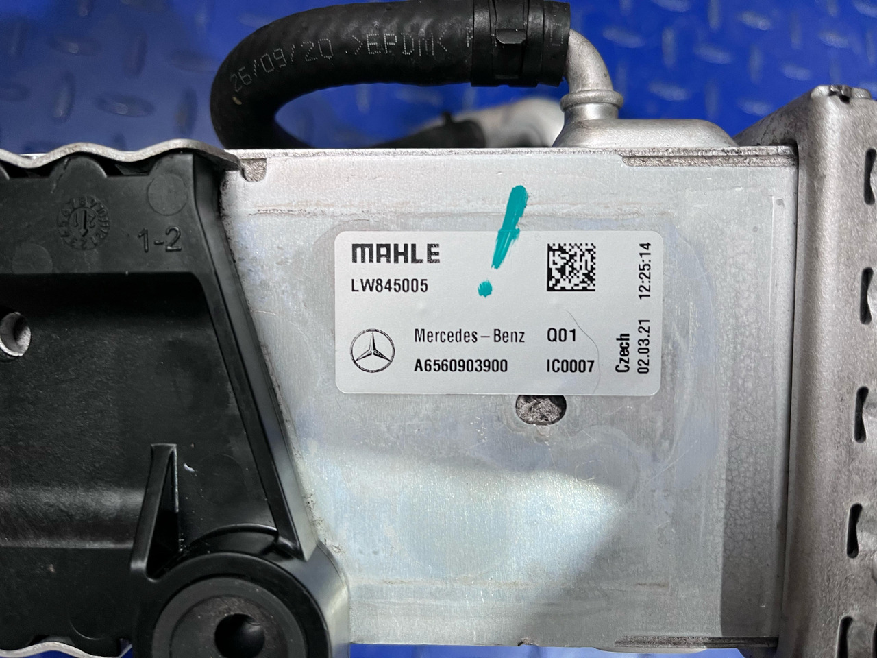 MAHLE Mercedes Benz A6560903900 - Medzichladič: obrázok 5 MAHLE Mercedes Benz A6560903900 - Medzichladič: obrázok 5