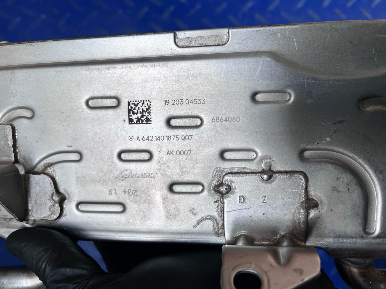 Mercedes Benz EGR Cooler A6421401875 - EGR chladič: obrázok 3 Mercedes Benz EGR Cooler A6421401875 - EGR chladič: obrázok 3