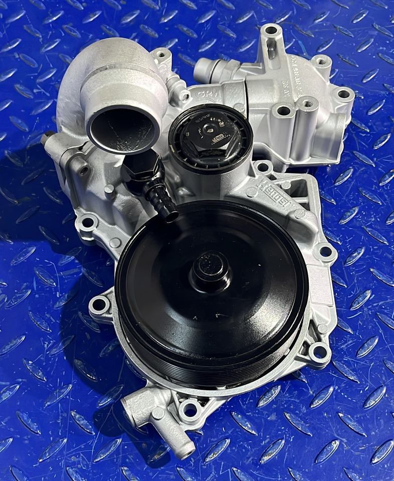 Mercedes Benz Waterpump Atego OM936 - Vodná pumpa: obrázok 3 Mercedes Benz Waterpump Atego OM936 - Vodná pumpa: obrázok 3