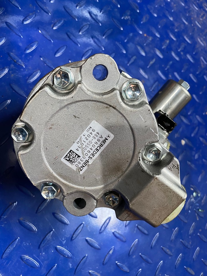 Mercedes Servo Pump A9604600380 Actros MP4 - Čerpadlo riadenia pre Nákladné auto: obrázok 2 Mercedes Servo Pump A9604600380 Actros MP4 - Čerpadlo riadenia pre Nákladné auto: obrázok 2